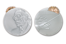 Medalha Comemorativa do Centenário do Nascimento do Maestro Fernando Lopes-Graça