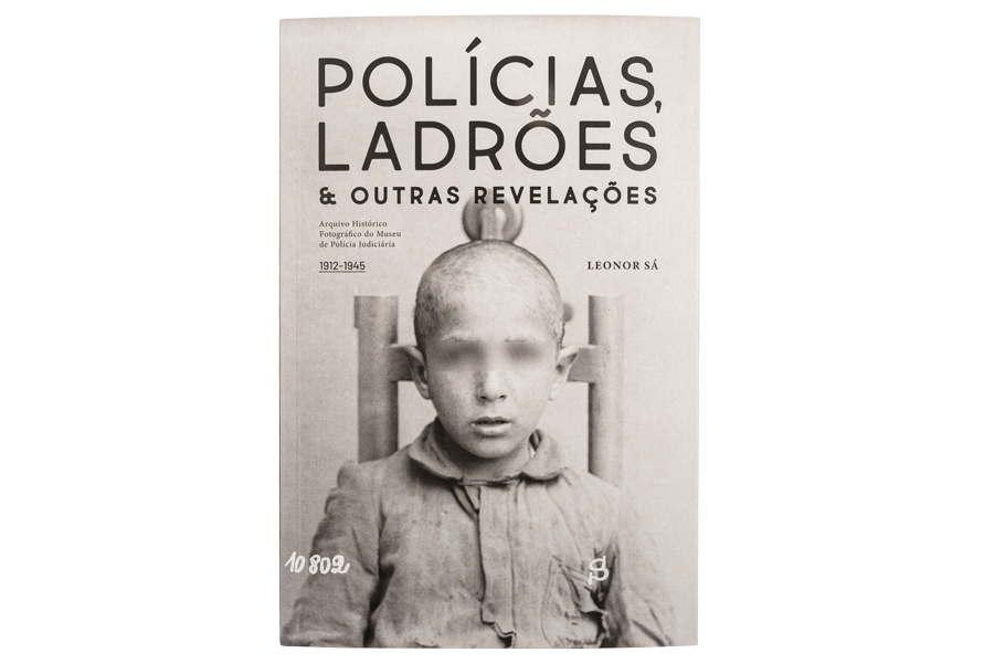 Image of  Polícias, Ladrões & Out... 