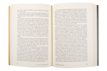 Inventário de Junho. Cartas sem Moral Nenhuma. Agosto Azul. Sabina Freire